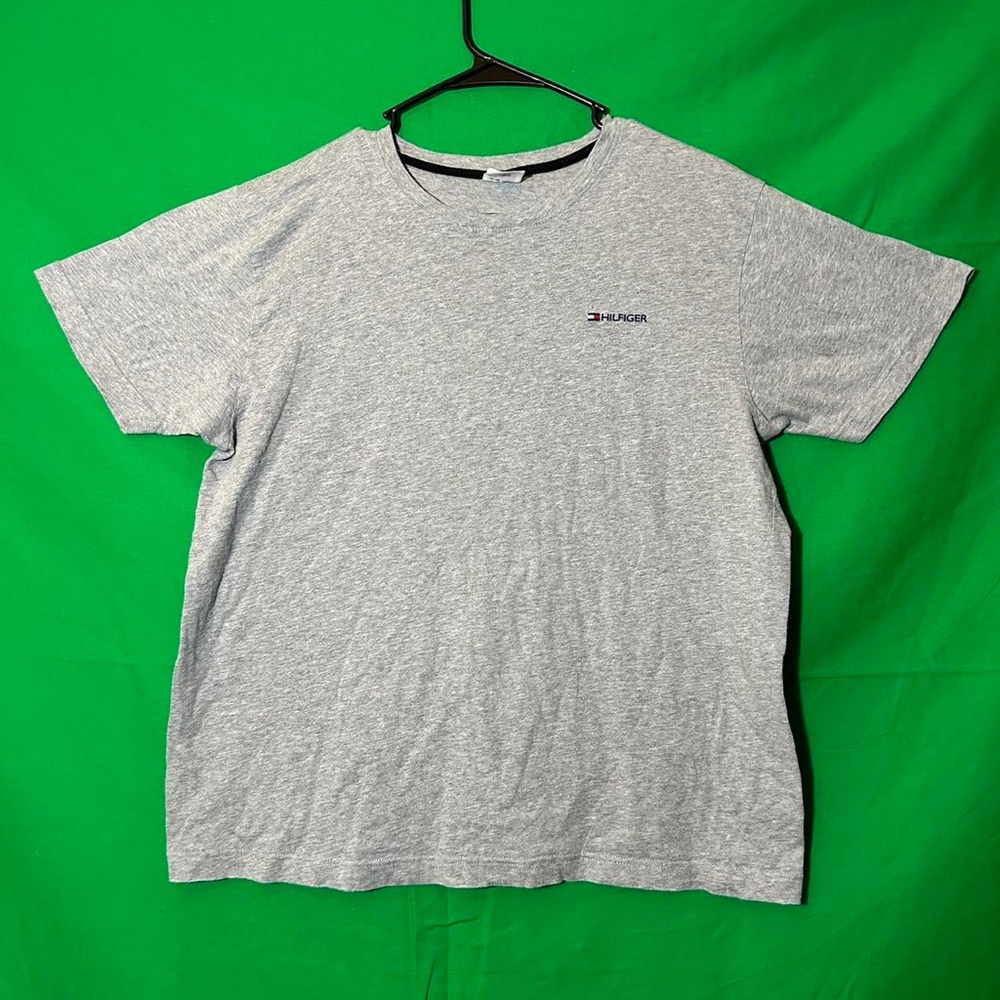 Tommy Hilfiger Graphic T - Shirt Size L